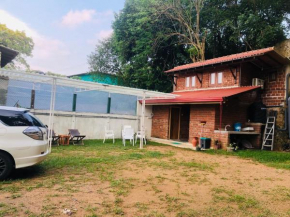Bouna Vista Retreat